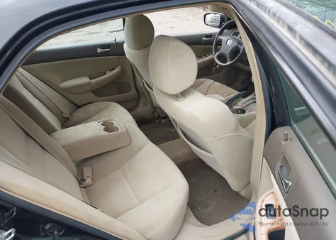 2005 Honda Accord 2.4 Ex z USA, uszkodzony, nr VIN 1HGCM56715A161334